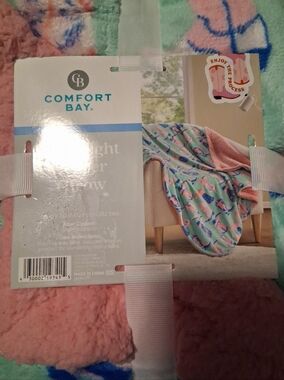Comfort Bay Plush Throw Blanket - Pink & Mint Cowgirl Boot Design